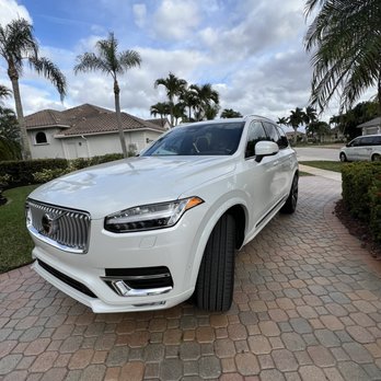 volvo auto body shop miami